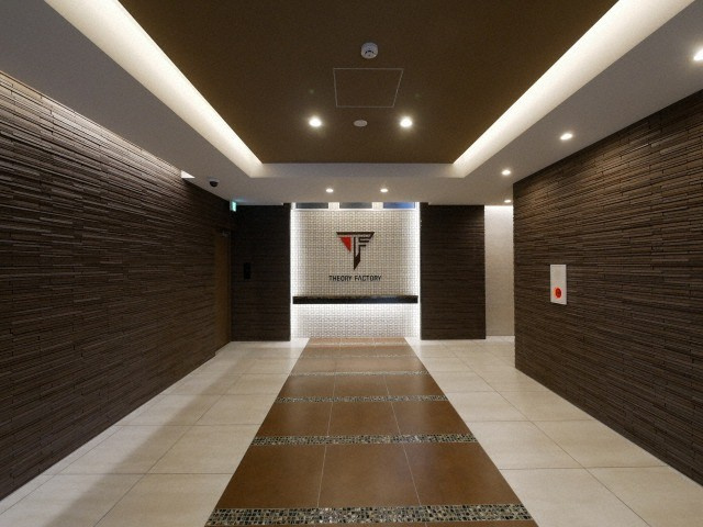 セオリー大阪ルチアのロビー