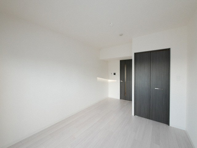 セオリー大阪ルチアの洋室