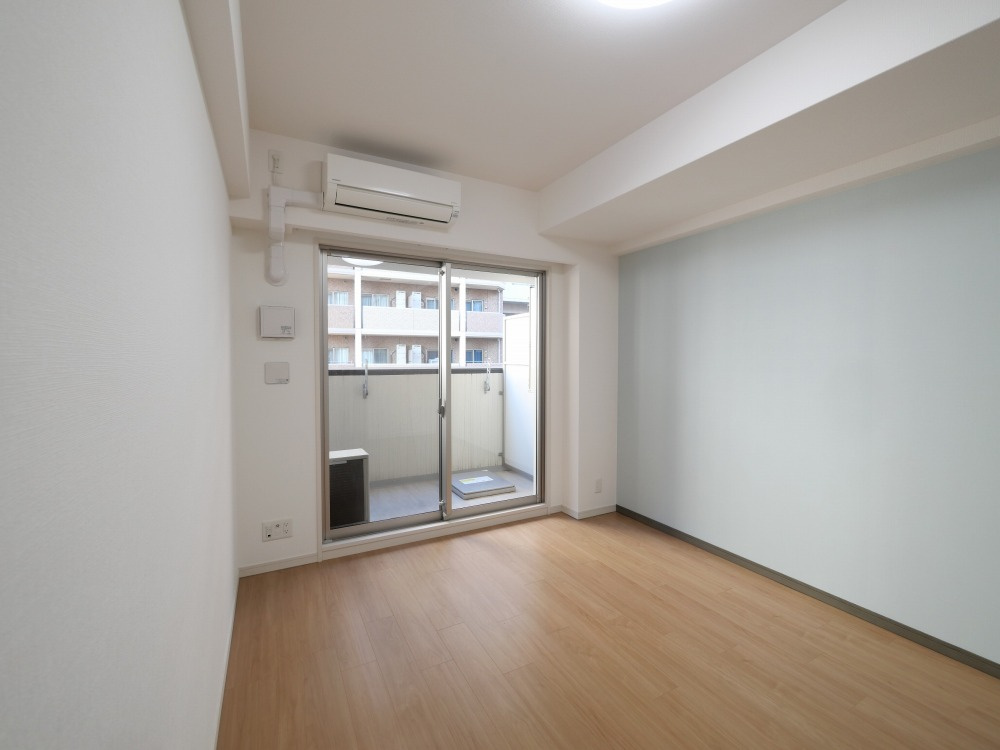 大阪市浪速区大国１丁目の賃貸マンションの居間・リビング