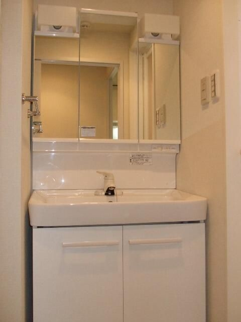 ルナーク船木の洗面所