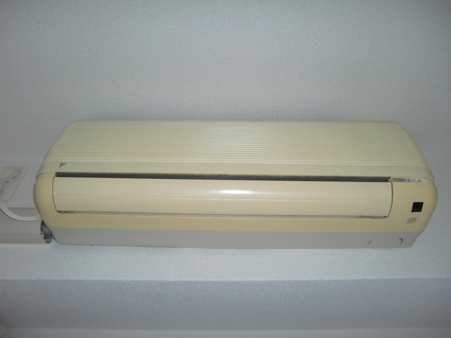 カサグランデ魚崎Ⅲの内装|エアコン