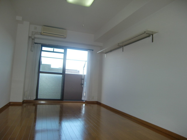 カサグランデ魚崎Ⅲの居間・リビング