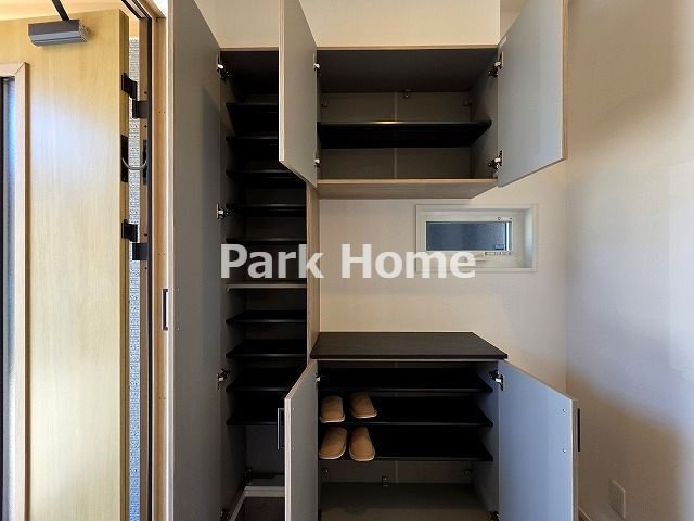 高知市福井町 -E号地- 新築戸建ての収納|シューズボックス