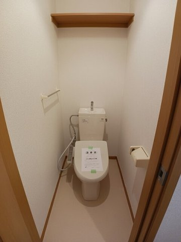 ソレアード太田　Ｂのトイレ|ゆったりとした空間のトイレです