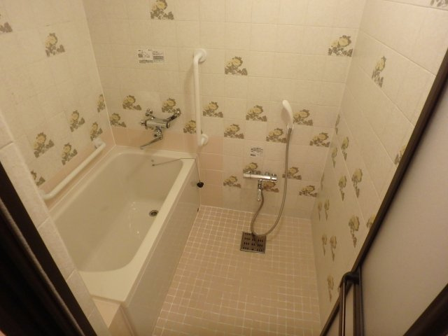 ライオンズステーションプラザ大塚の浴室