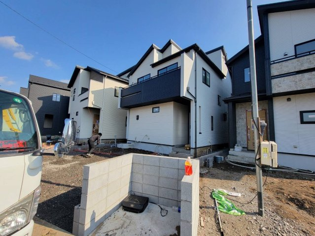 【ブルーミングガーデン】宇都宮市鶴田町 第5 全6棟の外観|〇只今分譲中〇
未完成物件ですが、お近くの同社施工完成物件をご内覧いただくことも可能です☆
お気軽にお問い合わせください♪
※2026年2月撮影