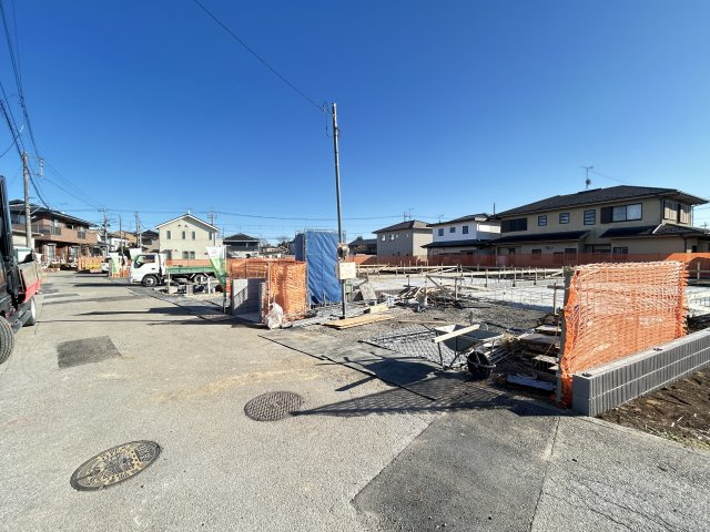 【ブルーミングガーデン】宇都宮市鶴田町 第5 全6棟の前面道路含む現地写真|〇只今分譲中〇
全6棟それぞれ個性あふれる内装カラー＆間取りをご用意しております♪
今なら生活スタイルや自分好みに合った建物をお選びいただけます☆
※2026年2月撮影