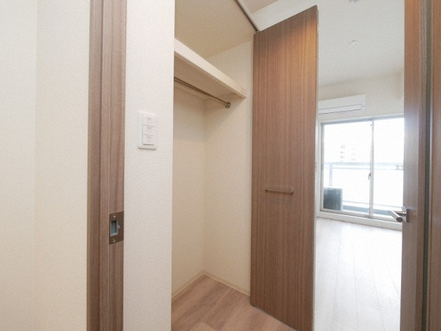 グランカリテ九条南の収納