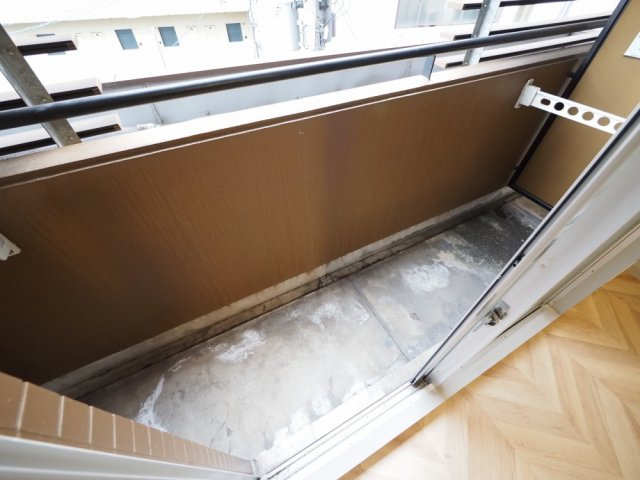 大阪市北区国分寺２丁目の賃貸マンションのバルコニー