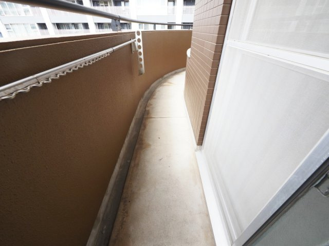 大阪市北区国分寺２丁目の賃貸マンションのバルコニー