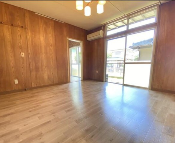 【内装】 | 富里市七栄中古戸建（オーナーチェンジ） | 1階洋室