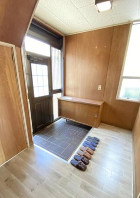 【玄関】 | 富里市七栄中古戸建（オーナーチェンジ）