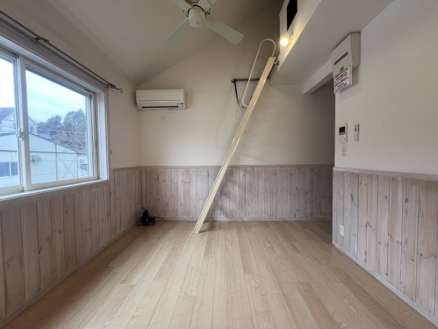 ＭａＭａｉｓｏｎ北六甲の居間・リビング