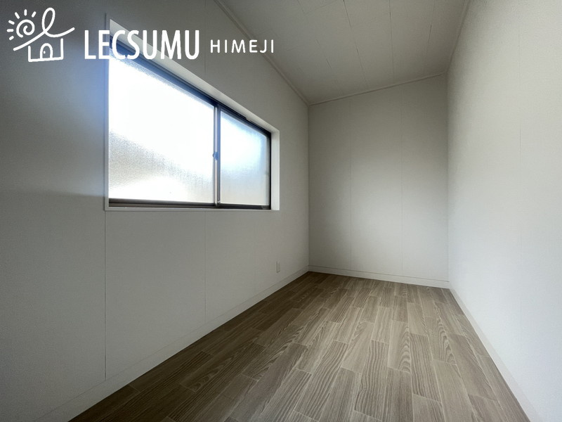 姫路市広畑区蒲田５丁目/中古戸建の洋室
