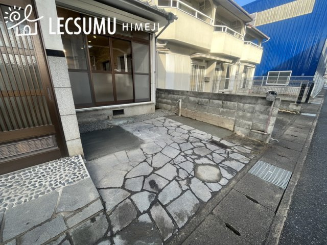 姫路市広畑区蒲田５丁目/中古戸建の周辺