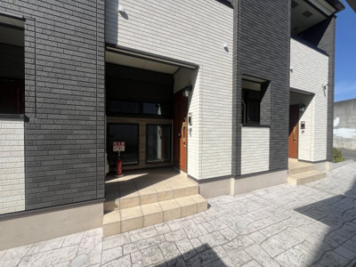 【エントランス】 | グランルーチェ