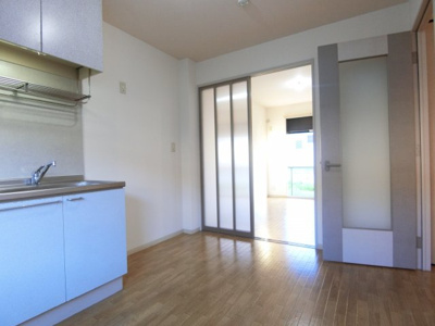 【居間・リビング】 | 坂の久保ハイツE棟