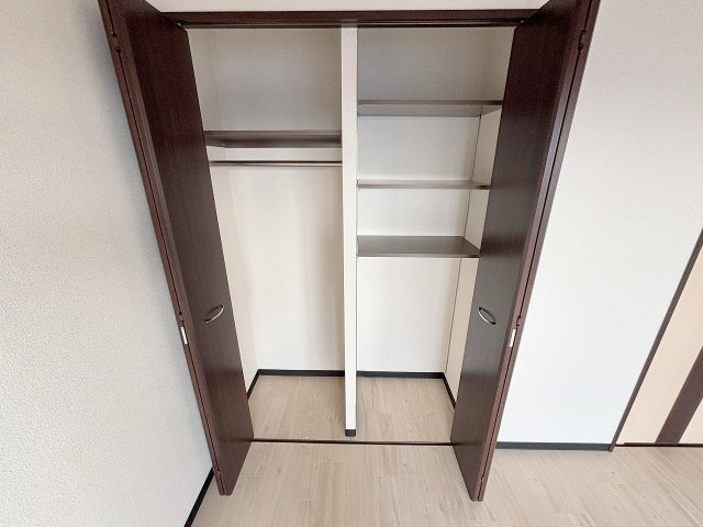 アーバンフラッツ西中島の収納