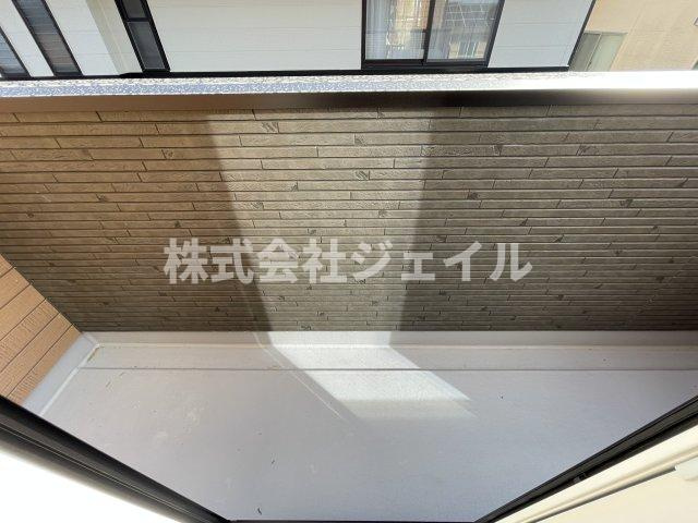 新築戸建　京地４丁目のバルコニー