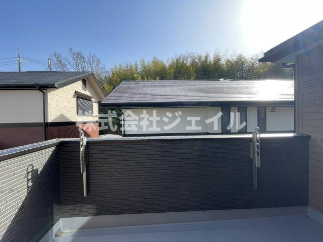 新築戸建　京地４丁目のバルコニー