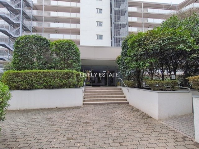 越谷ファミリータウンD棟