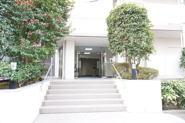 越谷ファミリータウンD棟