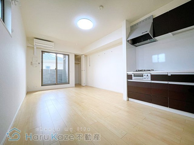 【居間・リビング】 | サニー本城【名古屋市賃貸・ネット無料】