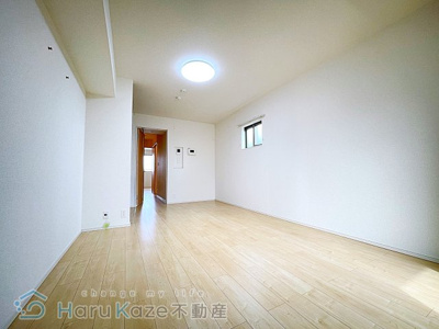 【居間・リビング】 | サニー本城【名古屋市賃貸・ネット無料】