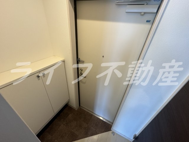 GRANDIR河内花園の玄関|きれいな玄関です