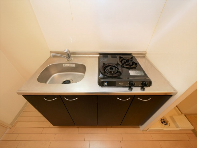 エステムプラザ難波WESTリバークロスのキッチン