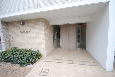 【エントランス】 | ガーデン豊玉