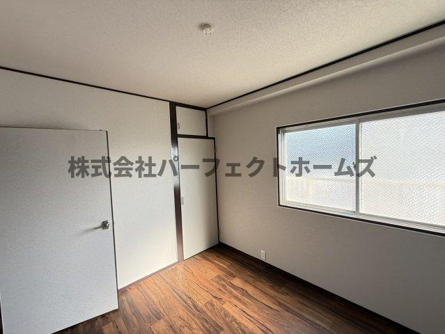国松町戸建　賃貸の洋室|スタンダードな洋室です