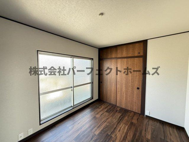国松町戸建　賃貸の洋室|ゆったりした洋室です