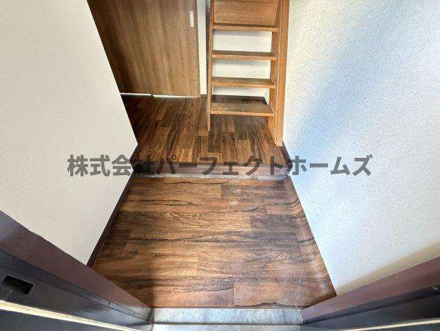 国松町戸建　賃貸の玄関|きれいな玄関です