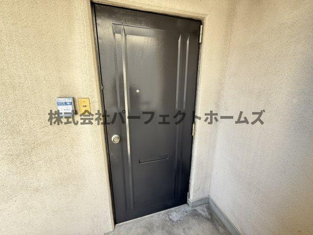 国松町戸建　賃貸の玄関|きれいな玄関です