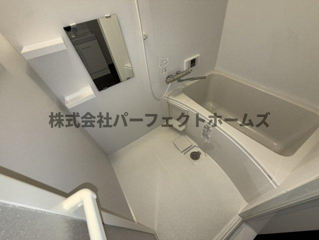 国松町戸建　賃貸の浴室|日々の疲れを癒すお風呂付です