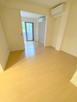 【居間・リビング】 | アウローラ王子本町 | リビングです