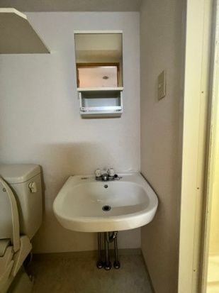 ロイヤルアメニティー西戸山の洗面所