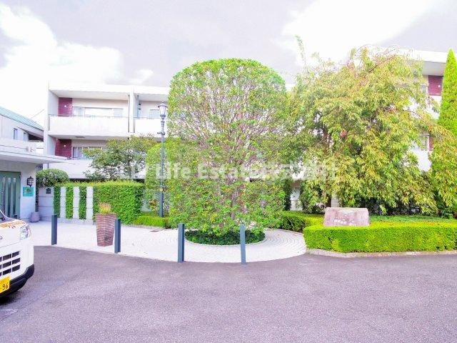 第３ゼルコバマンションの外観