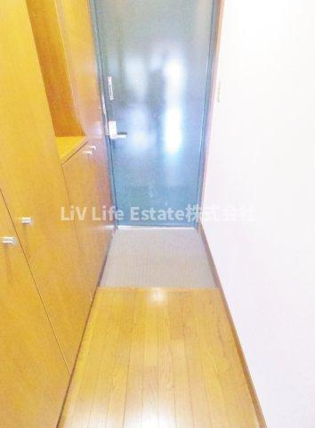 第３ゼルコバマンションの玄関