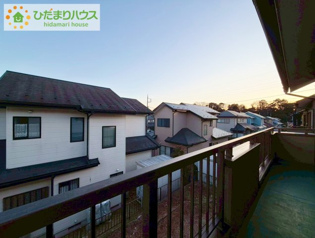 常陸太田市幡町　中古戸建のバルコニー|広々としたバルコニー。お洗濯物もぜーんぶ干せちゃいます！！