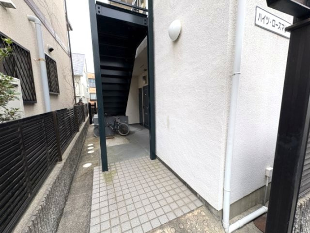 ハイツ・ローズマリーのエントランス