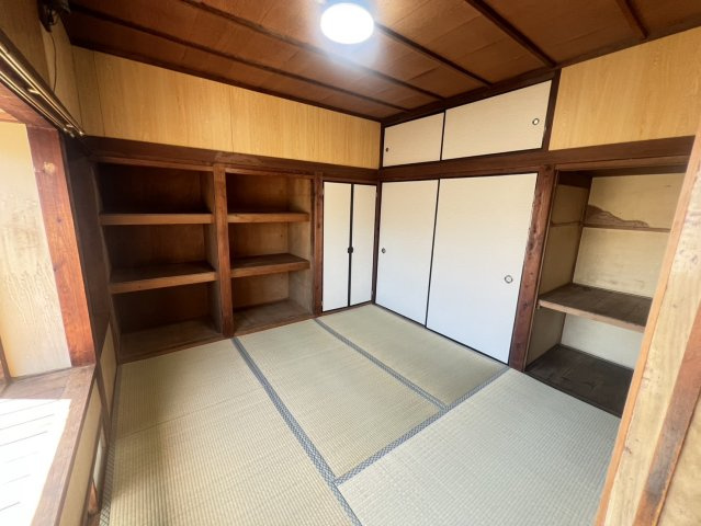 舞子台2区分アパートの寝室