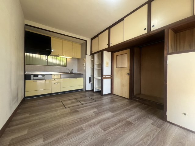 舞子台2区分アパートの居間・リビング