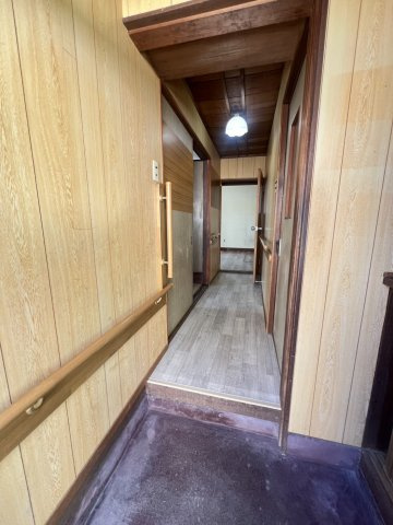 舞子台2区分アパートの玄関