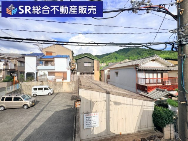 六万寺町1丁目中古戸建の和室|明るいお部屋です！リビング、客間としても使えます。