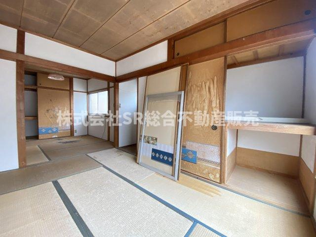 六万寺町1丁目中古戸建の寝室|使い勝手のいい寝室です