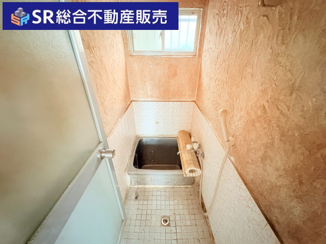 六万寺町1丁目中古戸建の浴室|ユニットバスへ交換可能です☆リフォームお見積りもお任せください♪