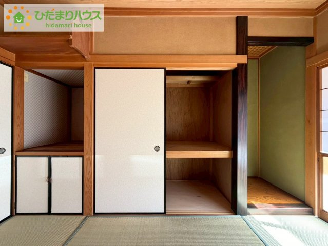 ひたちなか市海門町2丁目　中古戸建　の和室|"和室にも大容量の収納完備！
お布団やお子様のおもちゃなどがスッキリ収納できますね(^^♪"