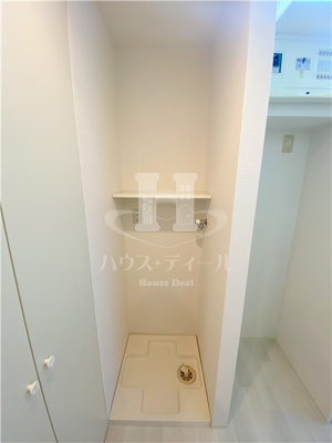 【設備】 | プレミアムコート | 洗濯機置き場